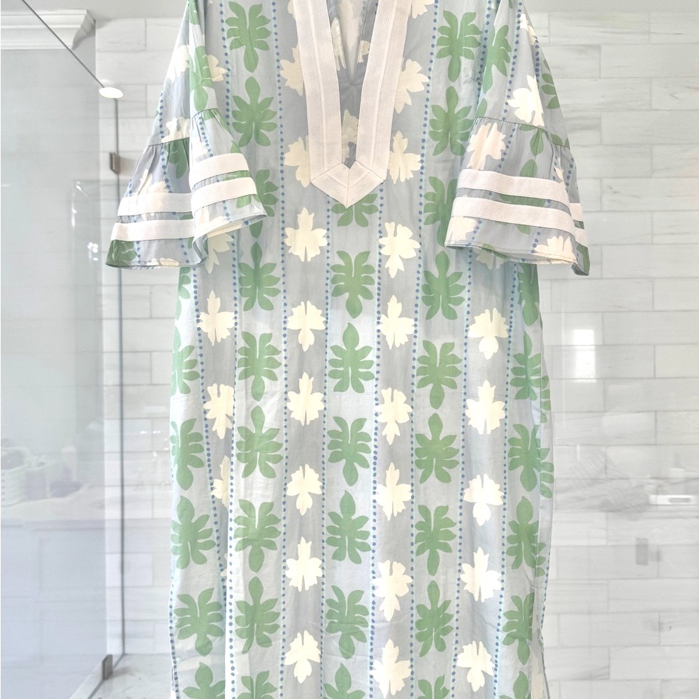 Light Blue Floral Tunic Dress with Green & White Print NWOT - Picture 5 of 8